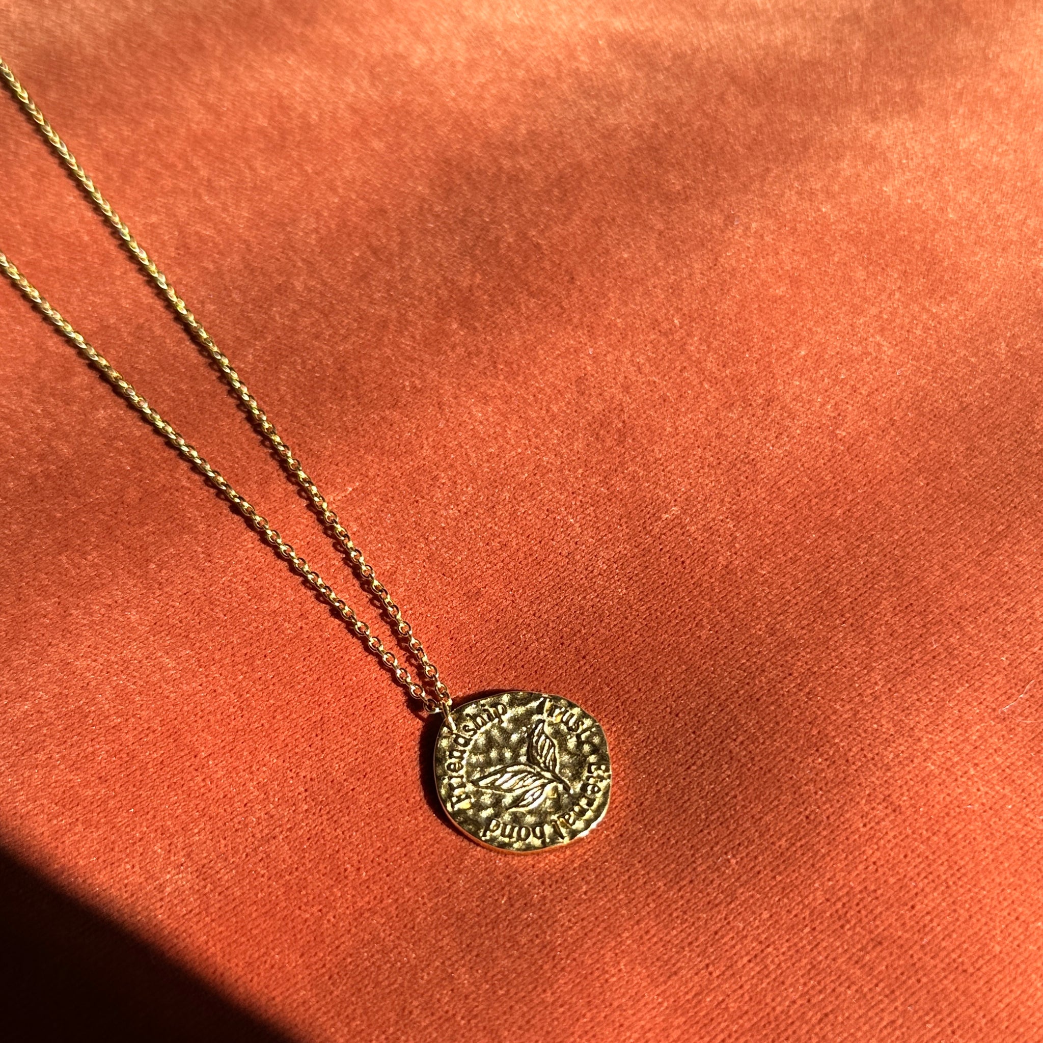 Coin Necklace – BenjaMin officialHP