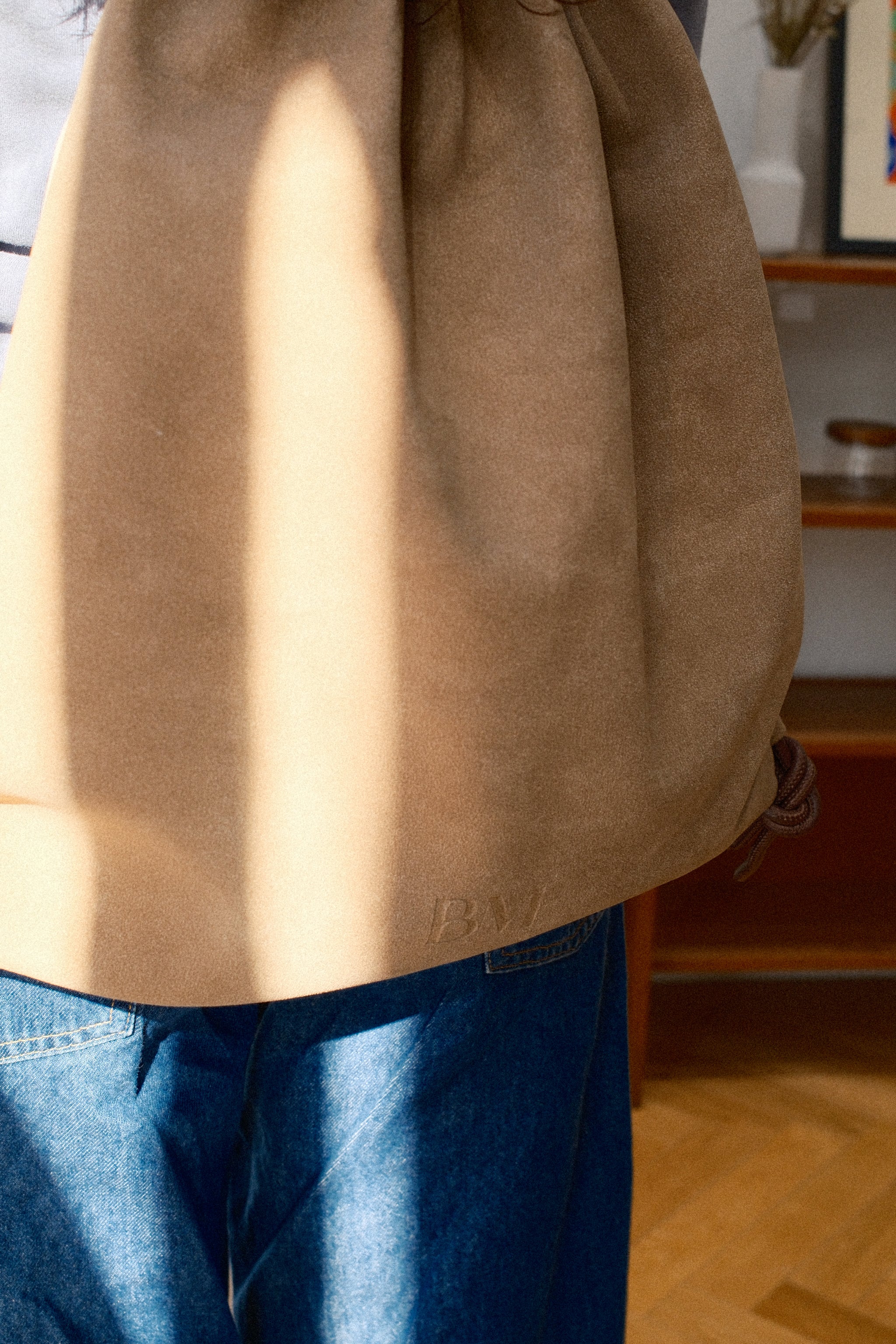 Suede Knapsack – BenjaMin officialHP