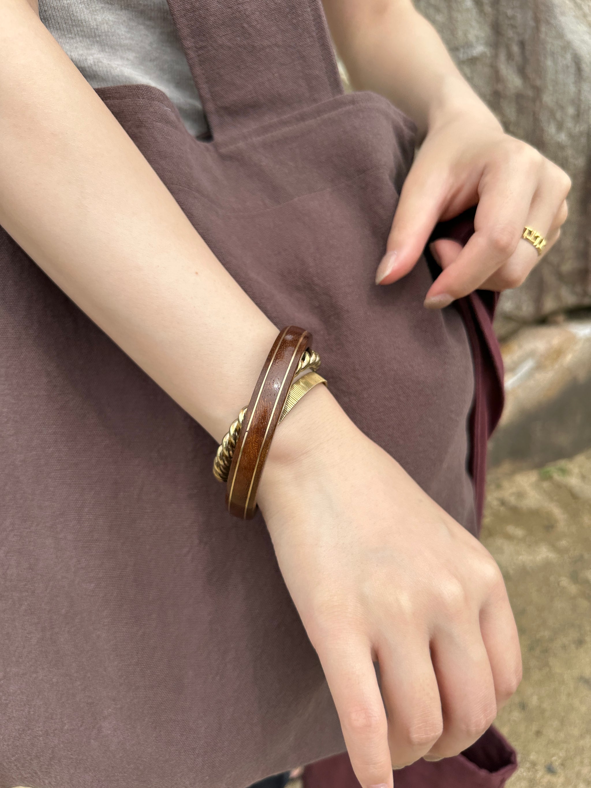 Wood Bangle – BenjaMin officialHP